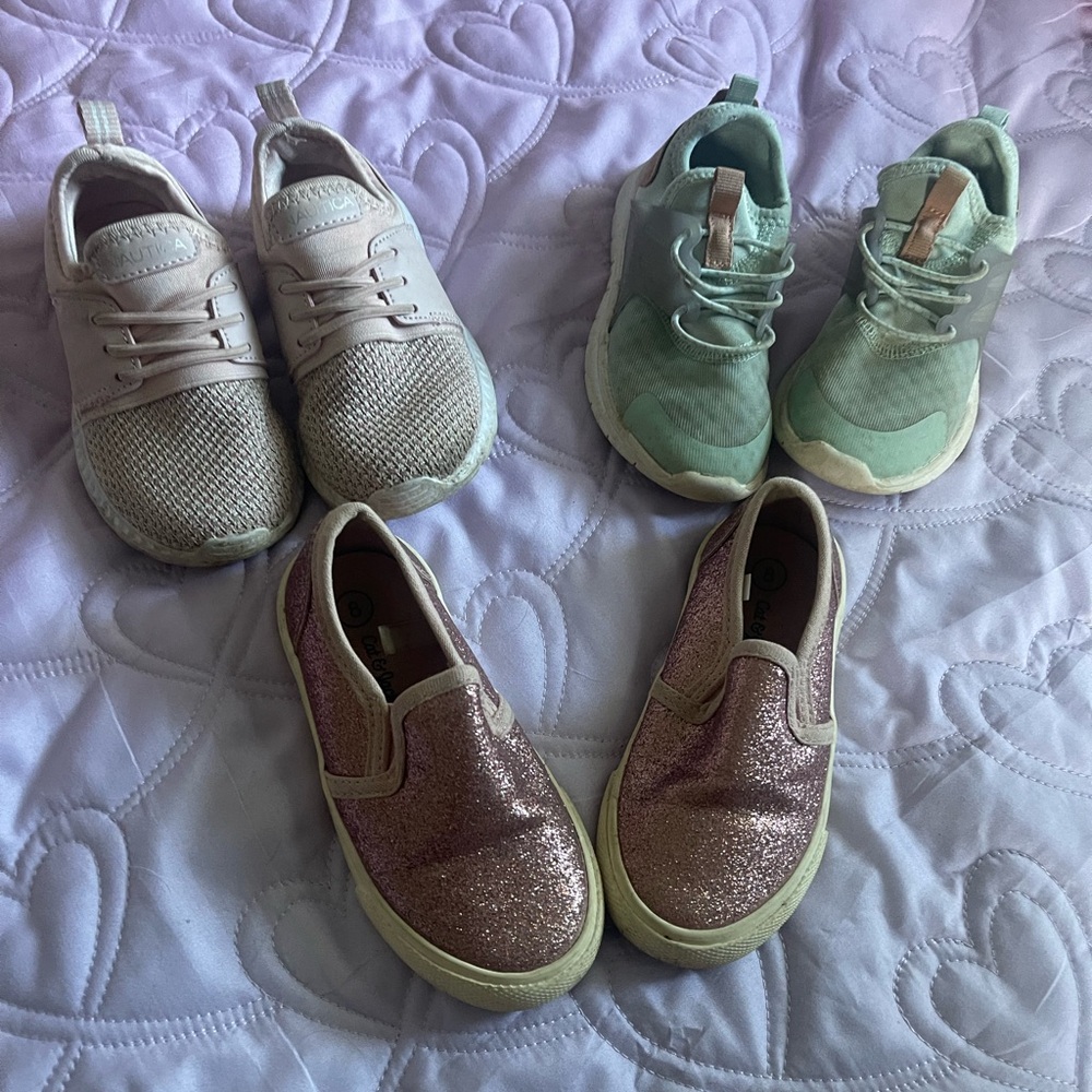 Assorted toddler sneakers cat and jack and nautica size 8